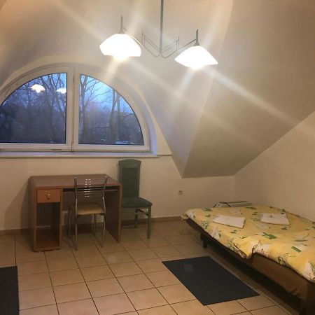 Hostel Pilgrims Place Čenstochová Exteriér fotografie